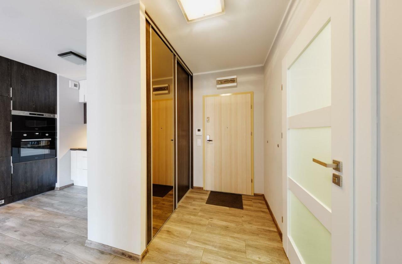 Sleepway Apartments- Garbary 100-46 พอซนาน ภายนอก รูปภาพ